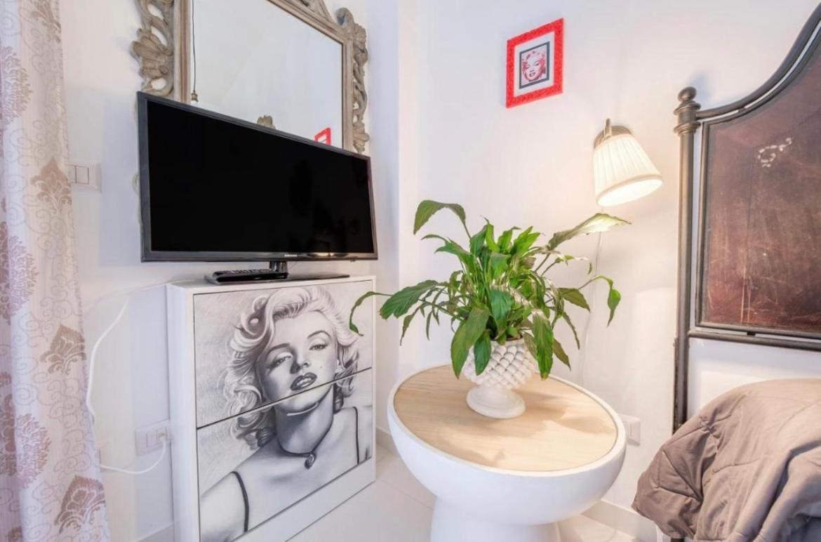 Bed and Breakfast Casa Luce Милаццо Экстерьер фото